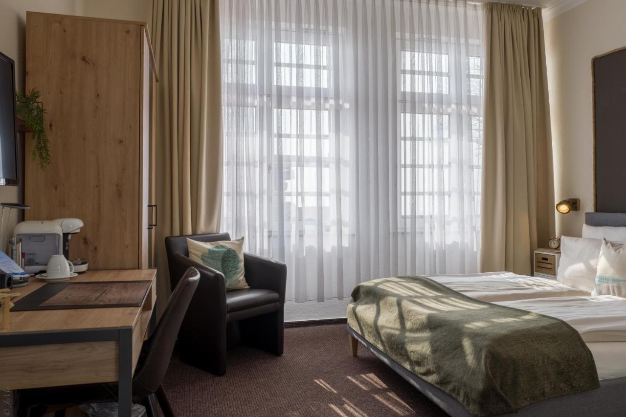 Akzent Strandhotels Seestern, Delphin & Lachs Wilhelmshaven Exterior foto